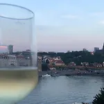 Super Solo Traveler\'S Loft With Stunning Prague Views