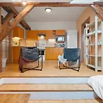 Vintage Apts In Heart Of Prague By Michal&Friends