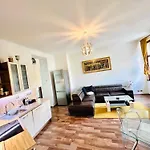Folimanka Apartment