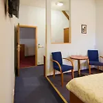 Hotel Certousy