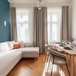 Stay Inn Apartments Seifertova