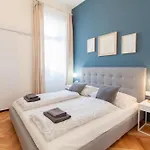 Stay Inn Apartments Seifertova