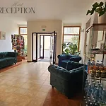 Hotel Claris