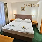Hotel Claris