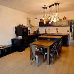 Family, Party Apartament