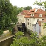 Apartment Dům U Černého beránka