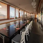 Hotel Chvalska Tvrz