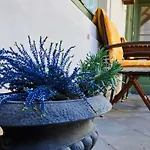 Dlouha 25 Apartment