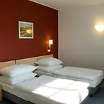 Hotel Chvalska Tvrz