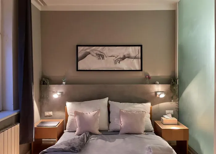 Luxury Beautiful Spacious Apartment In Perfect Location