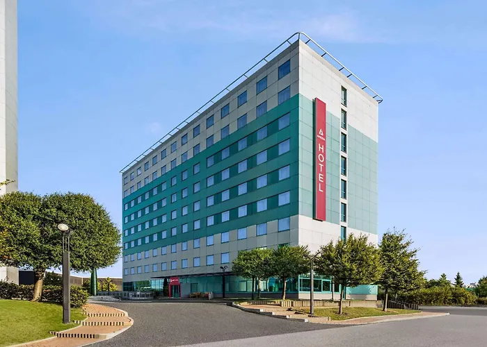 Amedia Express Prague, Trademark Collection By Wyndham