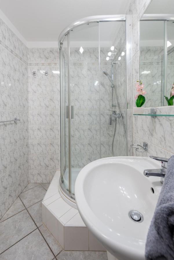 City Sazavska Apartment