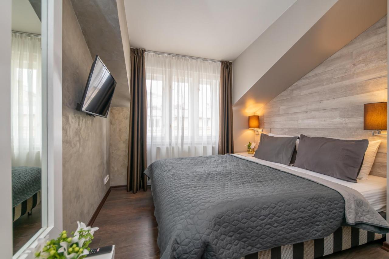 Lägenhet Emporio Prag