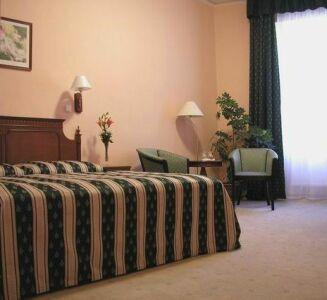 Hotell Meteor Plaza 4*