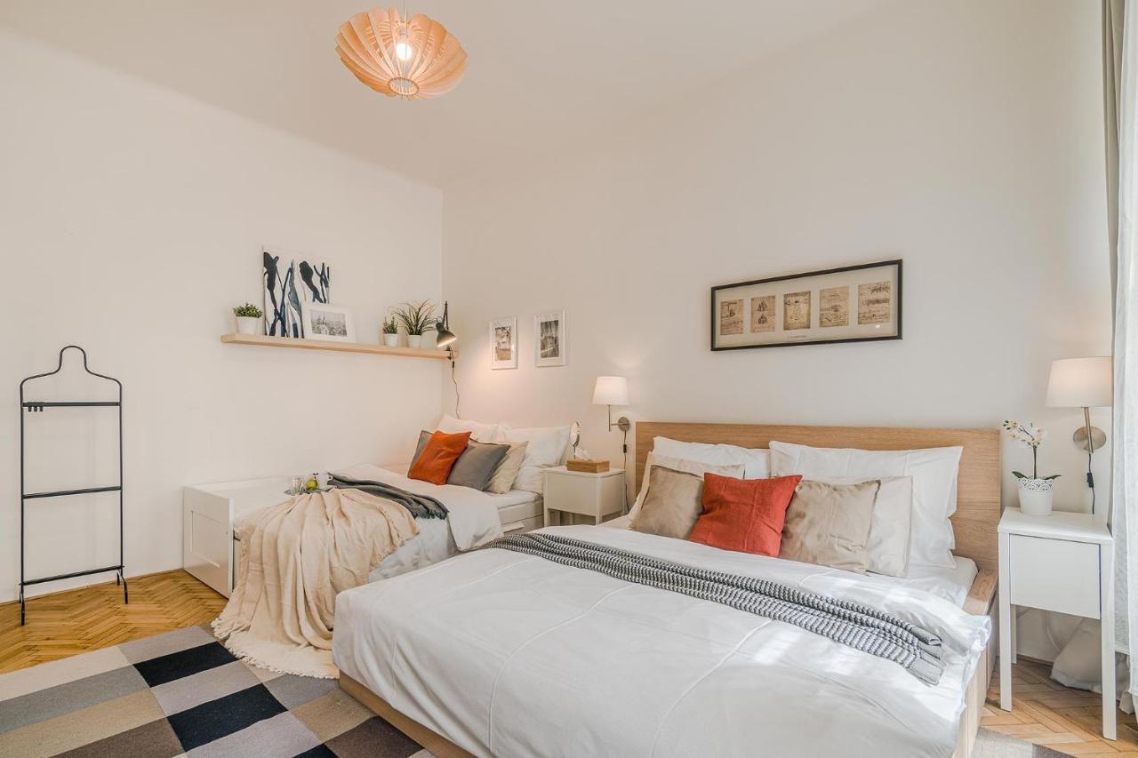 Apartment In Center By Michal&friends Prague