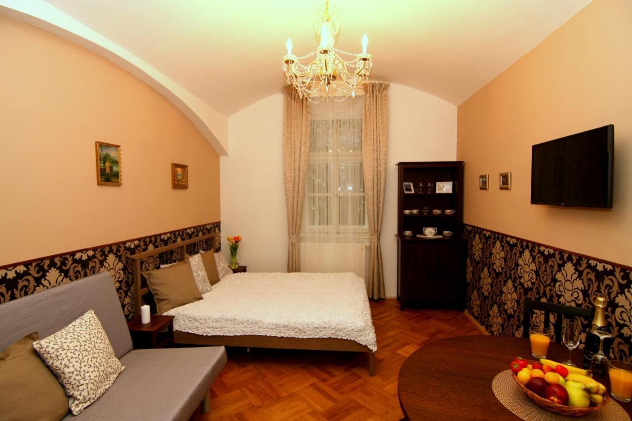 Allstar Vinohrady Ateliers * Prag