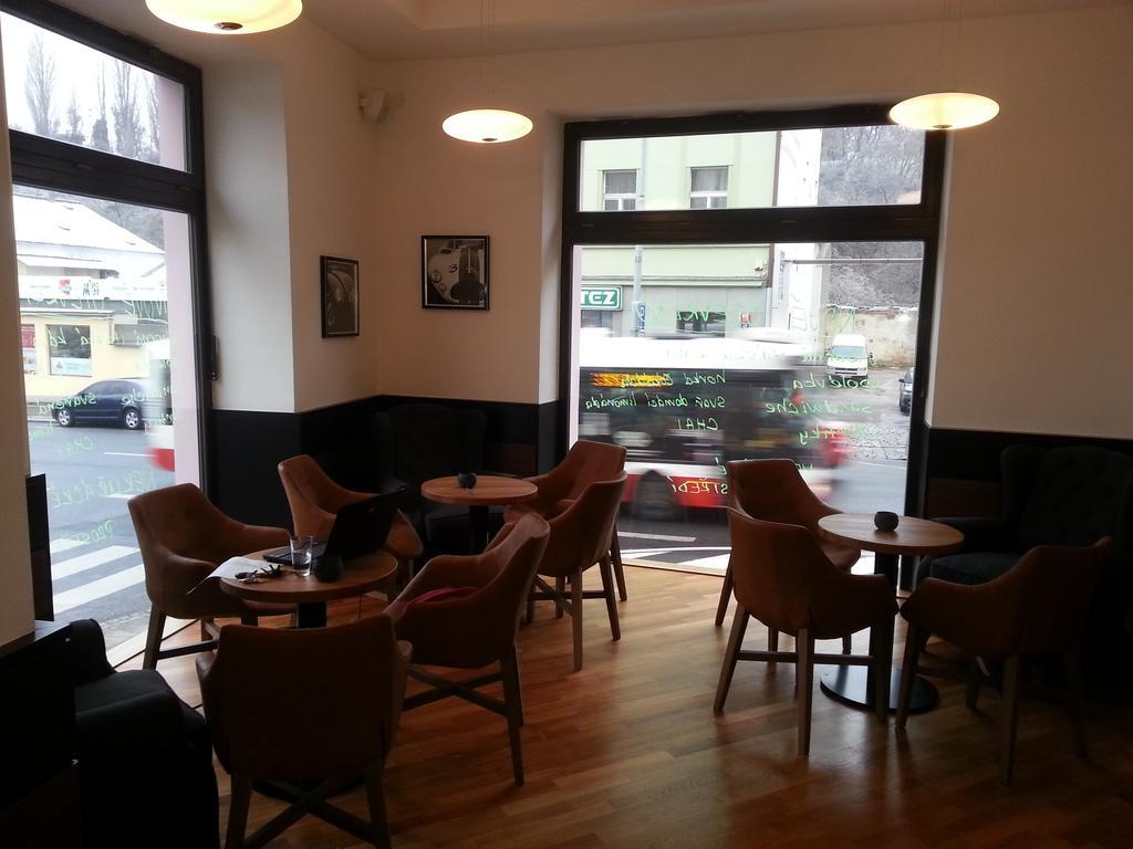 Bona Serva Hotell Prag