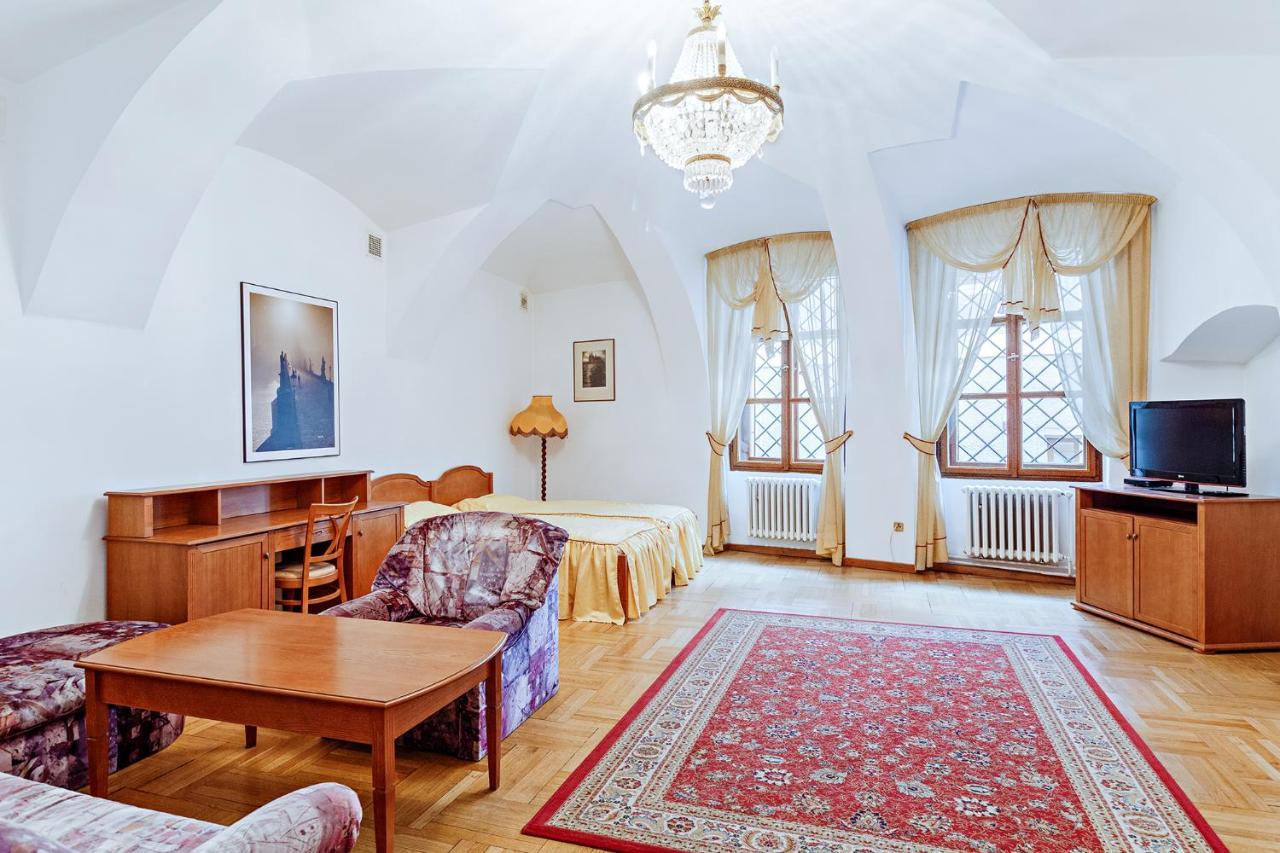 Apartment U Cerneho Medveda- At The Black Bear *