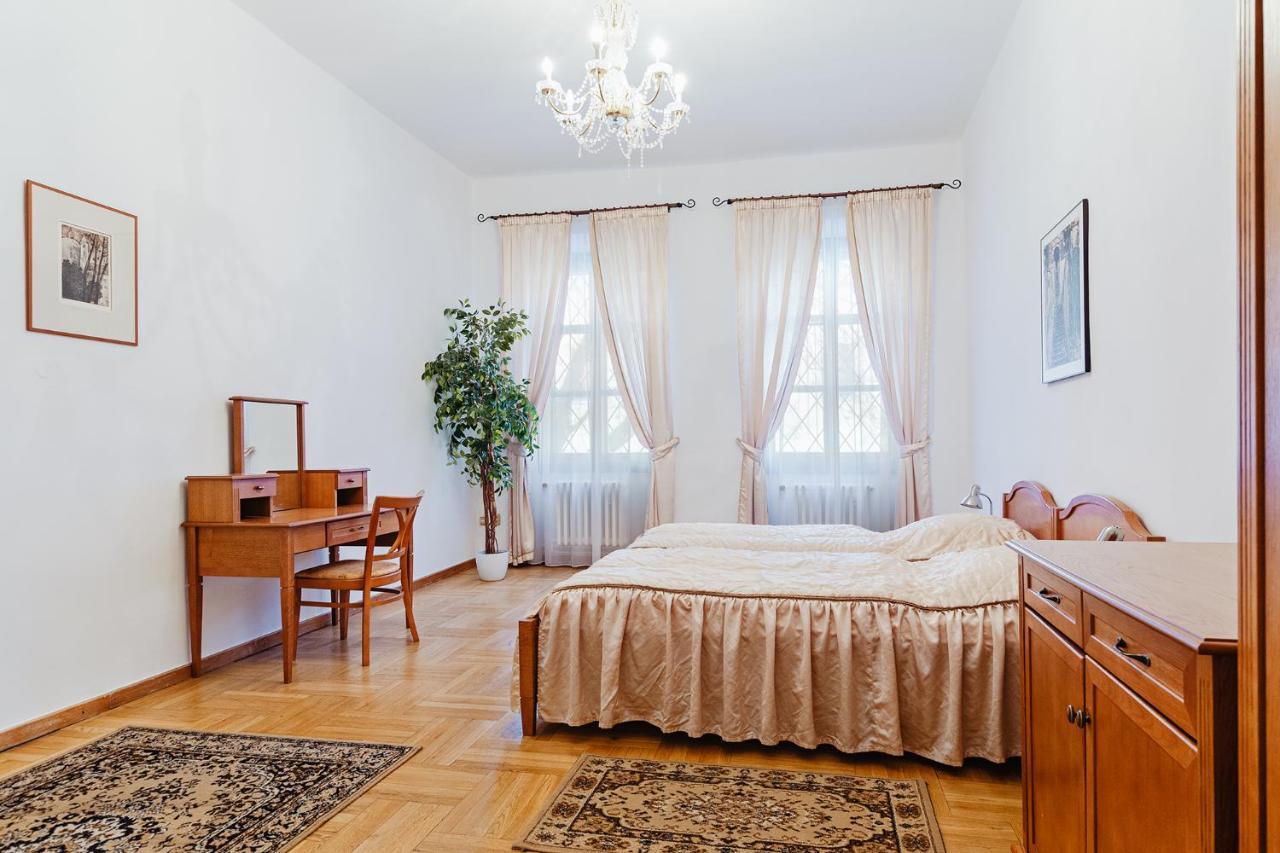 Apartment U Cerneho Medveda- At The Black Bear *