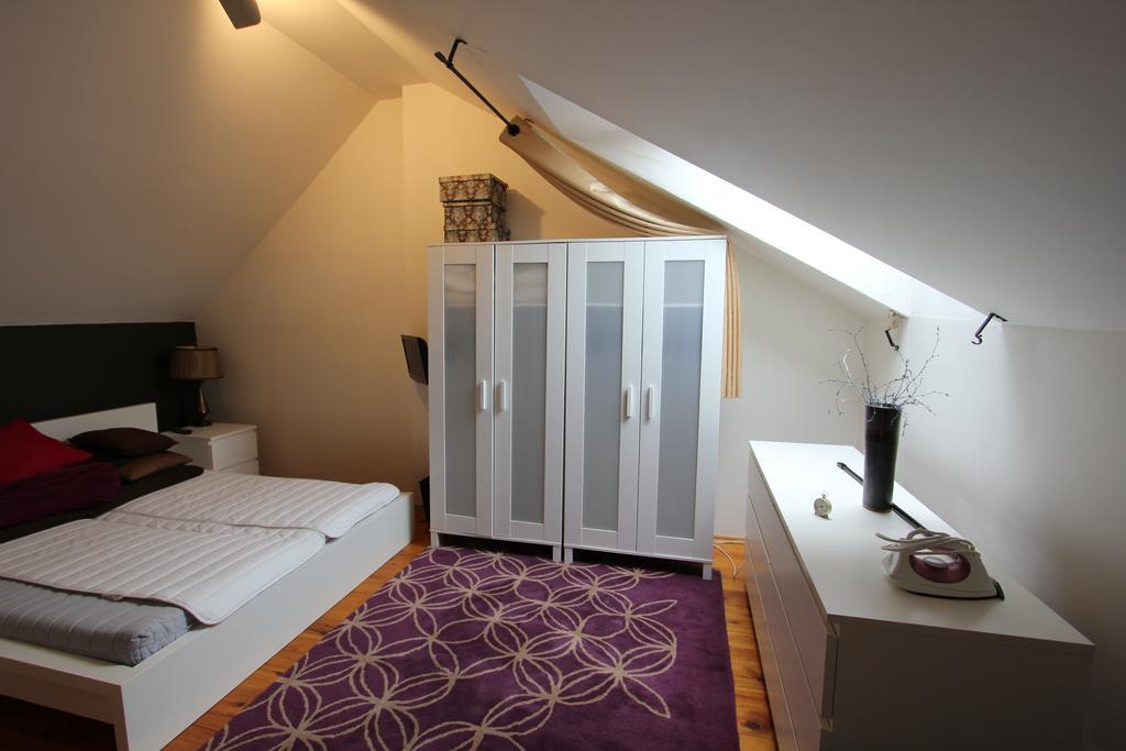 Apartment Italska * Prag