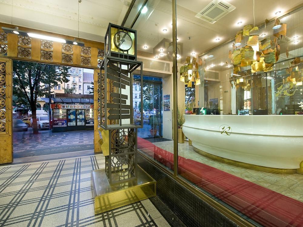 Ea Rokoko 4* Prague