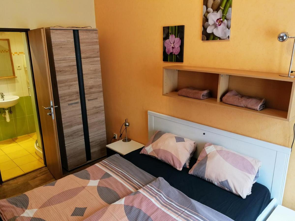 Sklep Hostel *