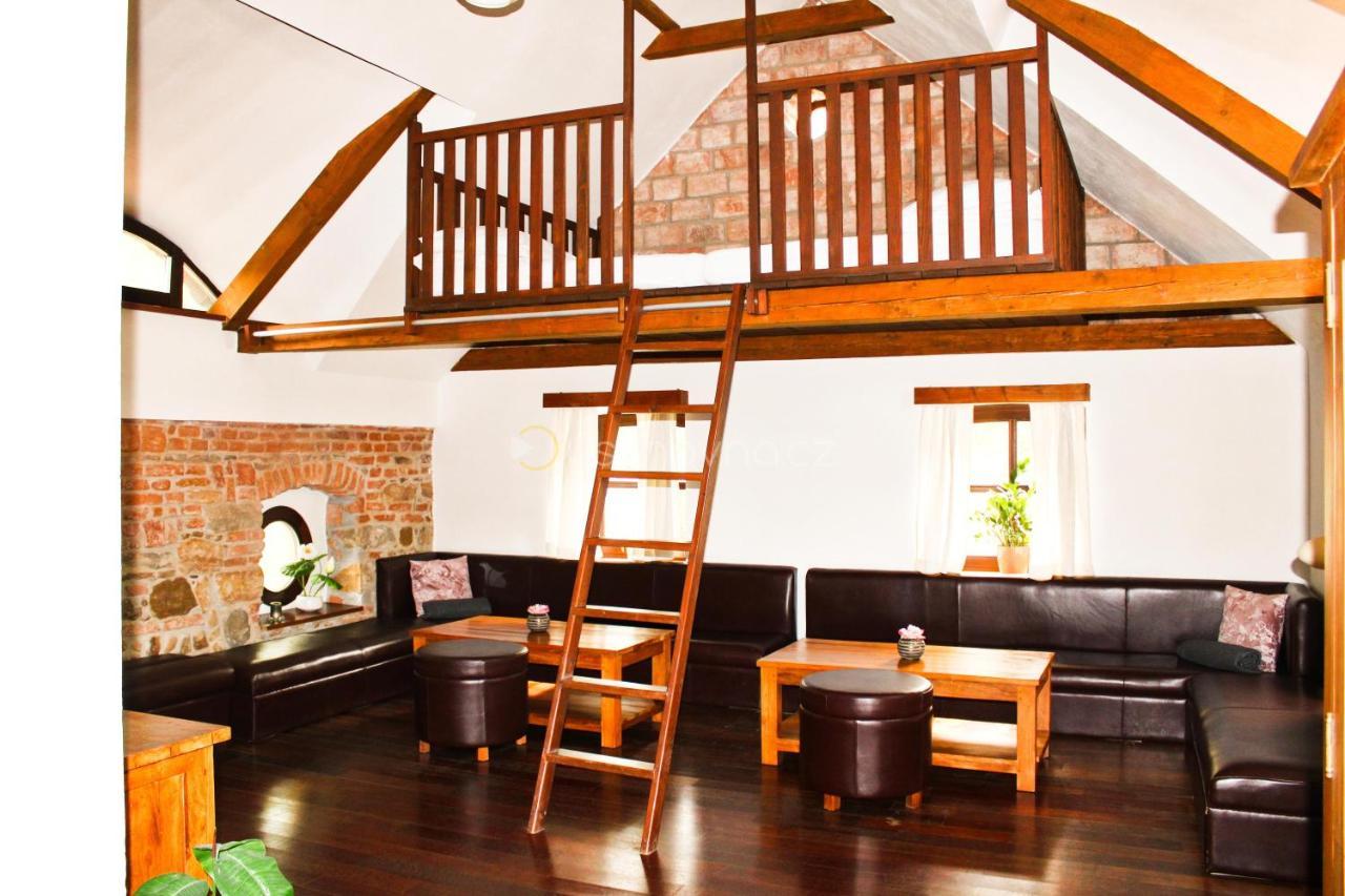 U Hastrmana Guest house 2*