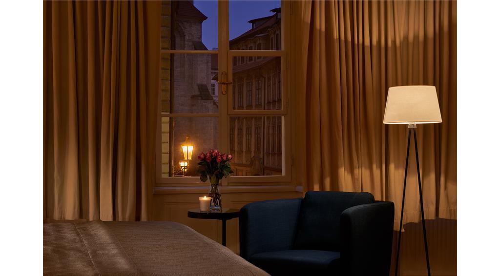 Mostecka 12 Hotel 3*