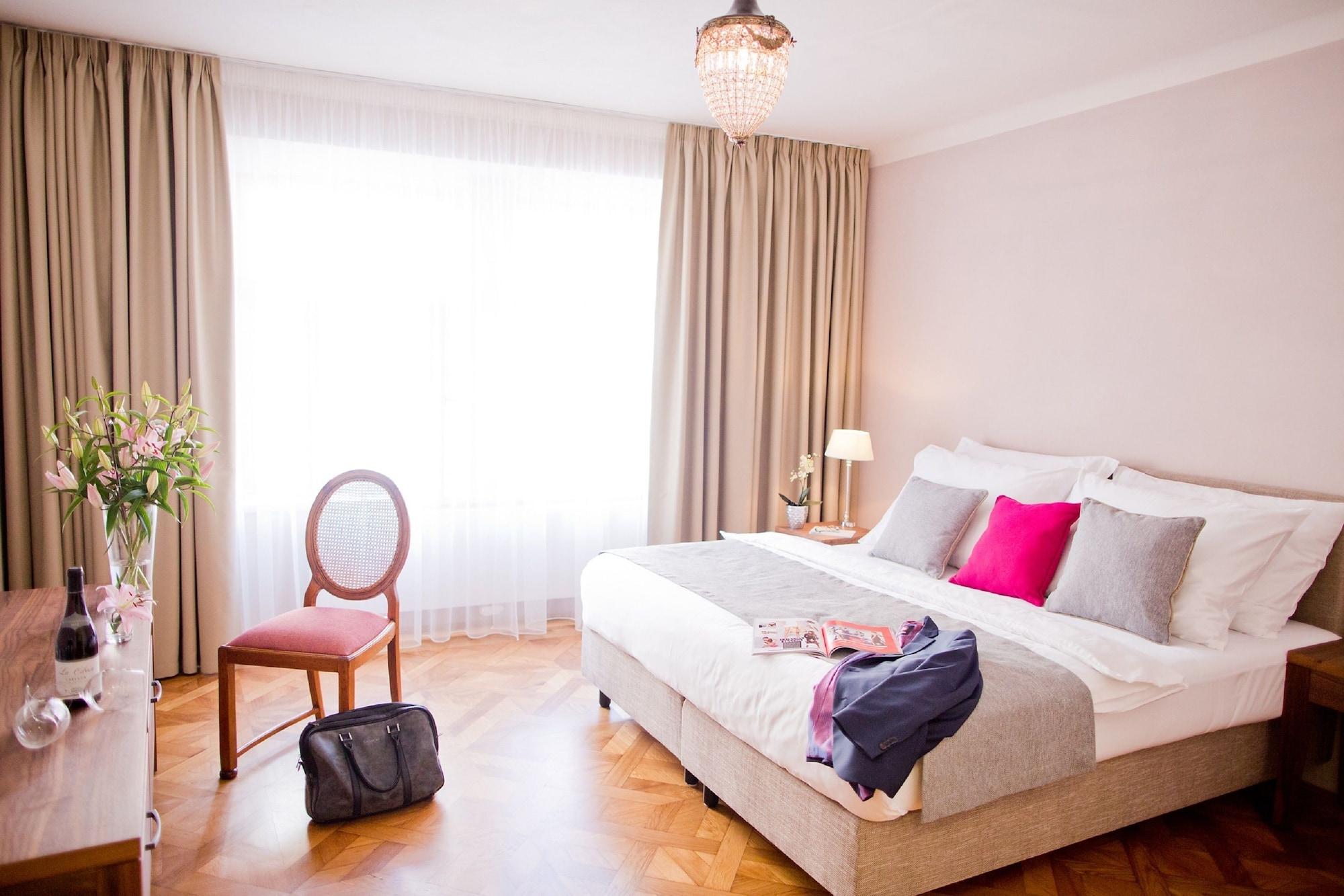 Golden Key Castle Hotell 4*