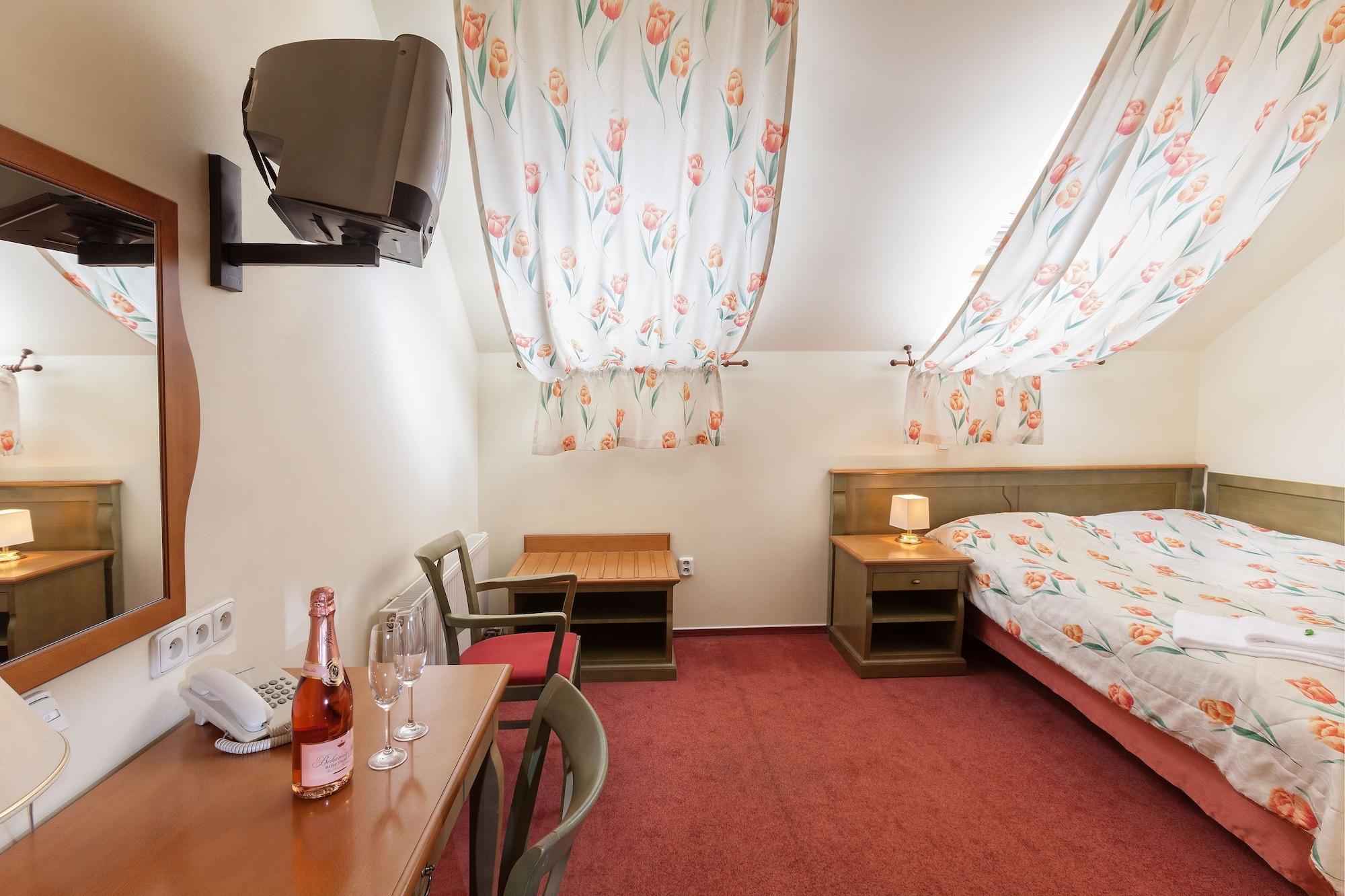 Hotell Augustus Et Otto