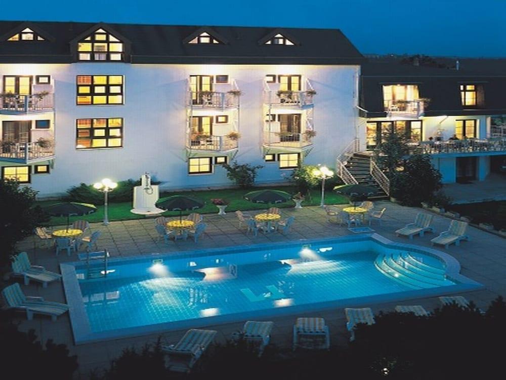Monica Hotell Prag