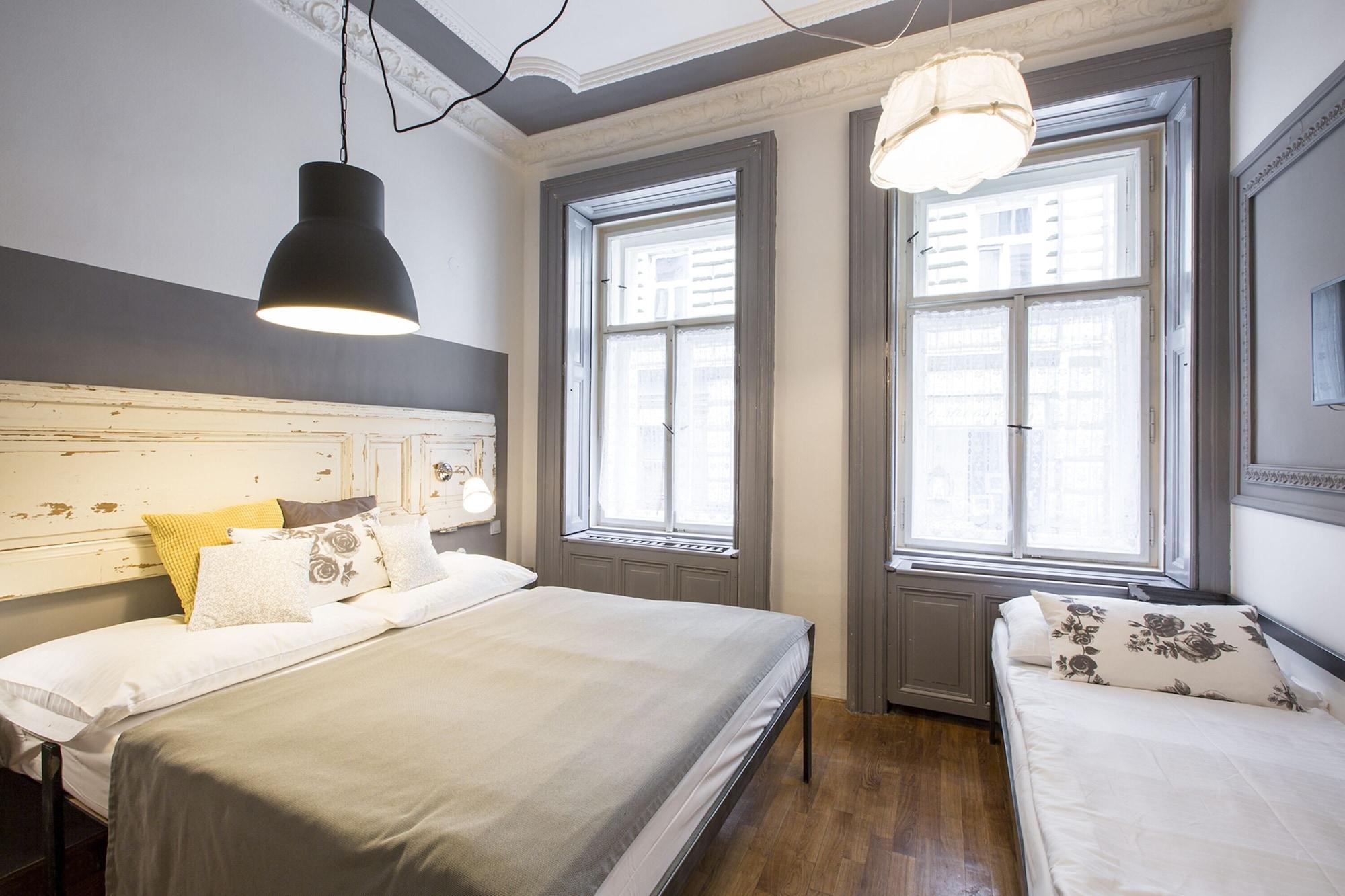 Miss Sophie's New Town&wellness Hotel