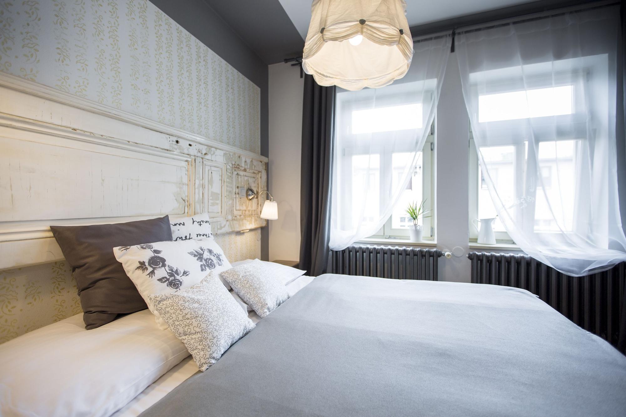 Miss Sophie's New Town&wellness 4*
