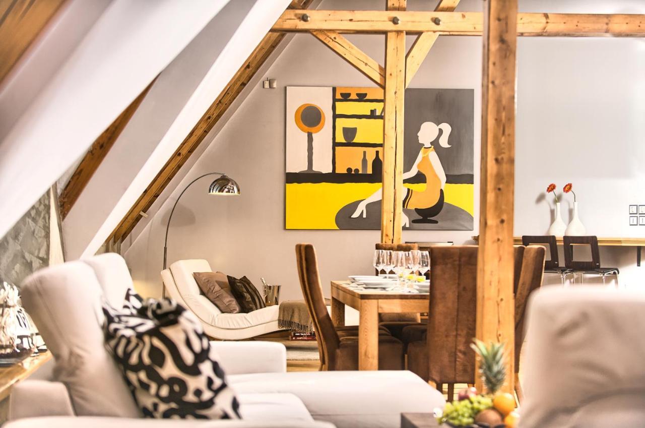 Apartment Brehova Prag