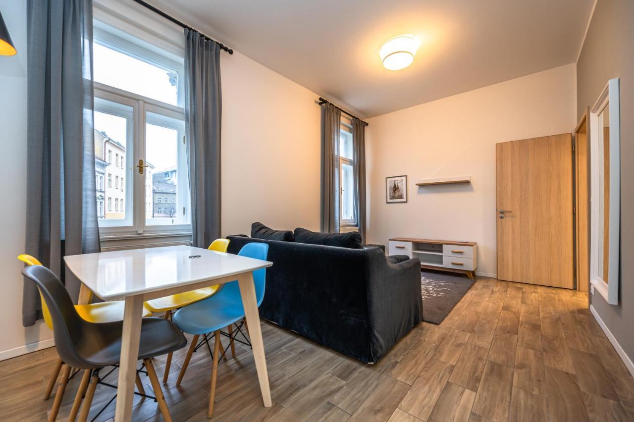 Folimanka Apartment