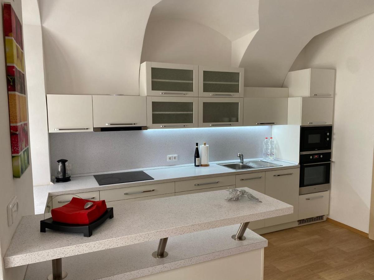 Nerudova Apartment *