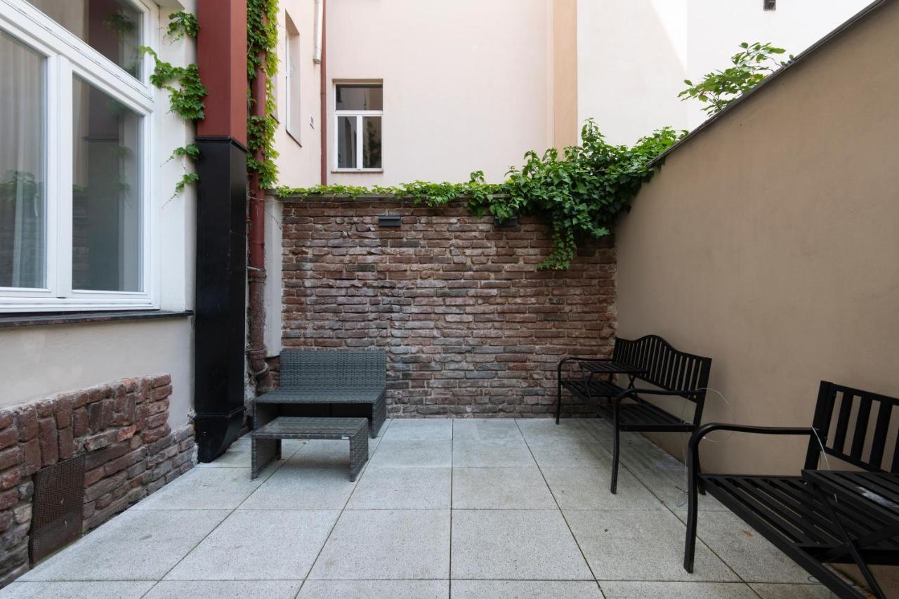 Numa Root Lägenhetshotell Prag
