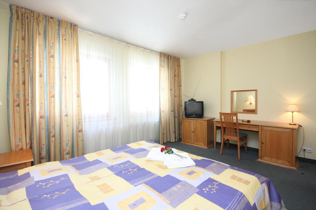 Claris Hotell 3*