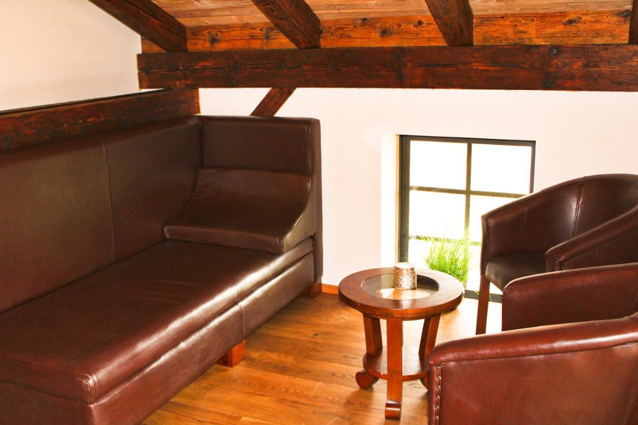 Guest house U Hastrmana 2*