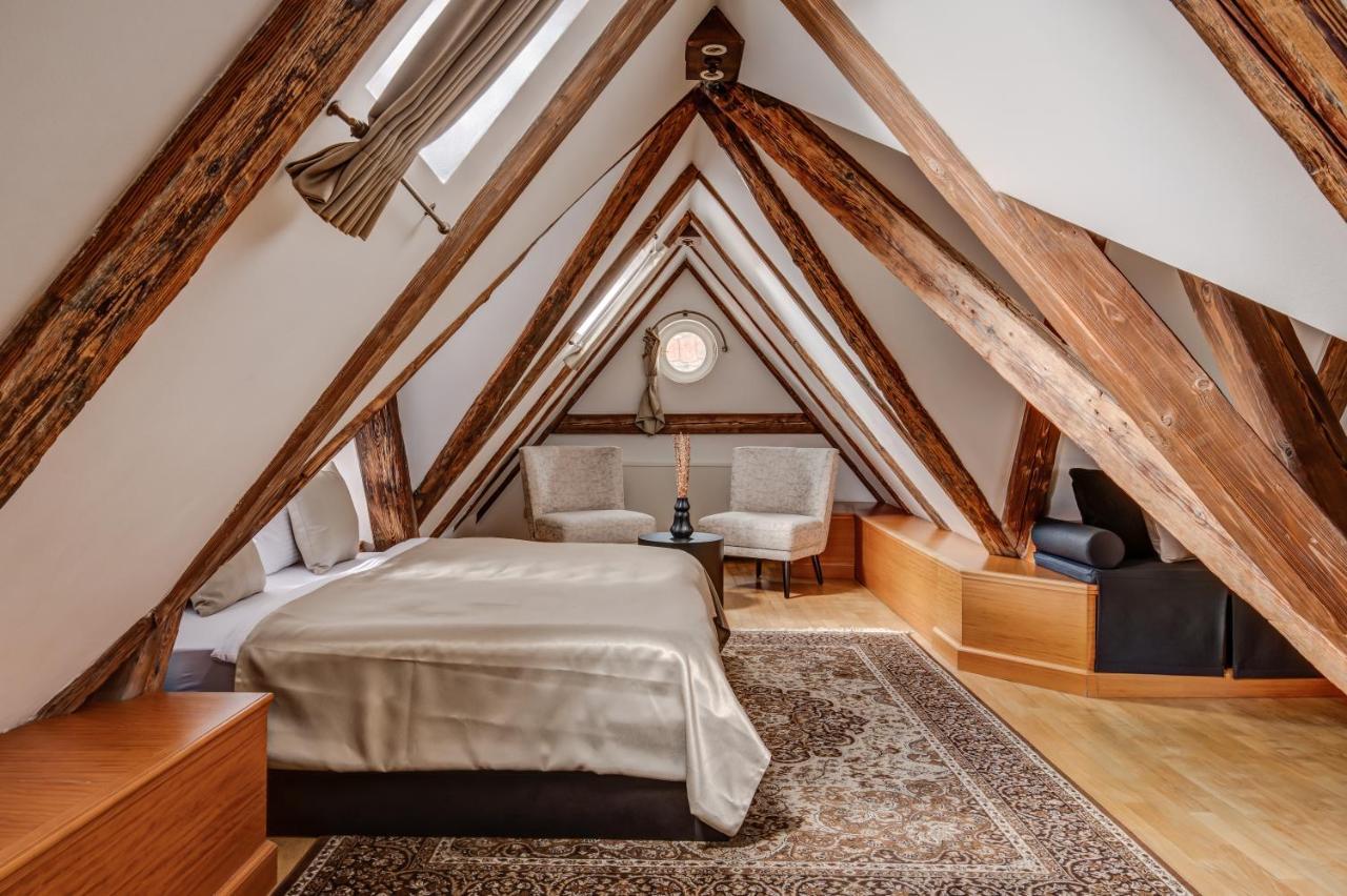 Hotell Nerudova 211