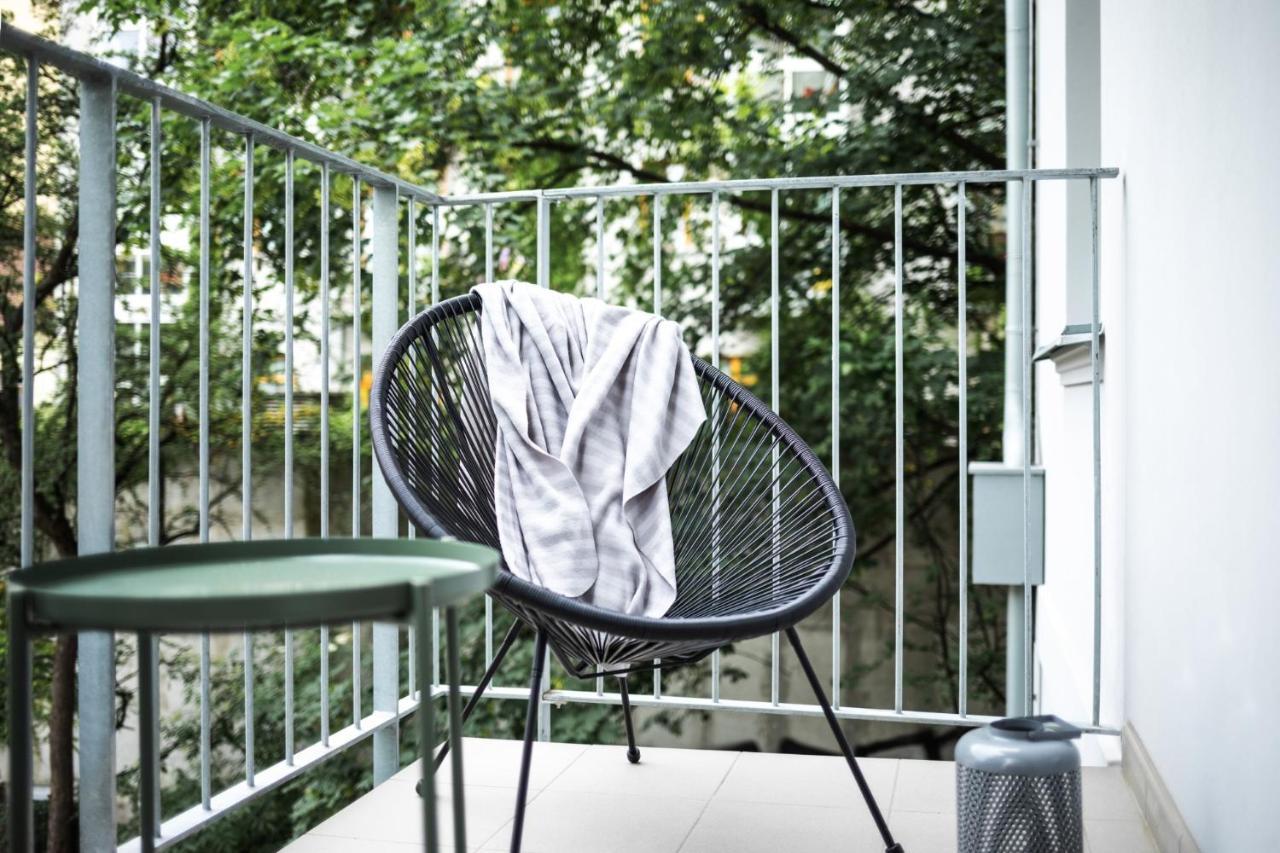 Apartment Turnkey I Balcony Studio