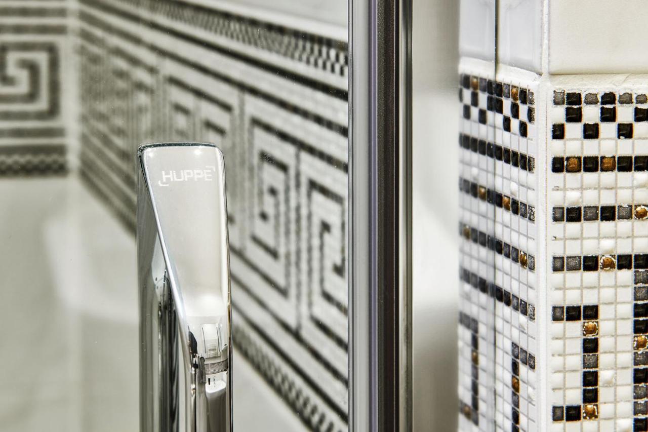 Pragueone Apartment,a/c,terrace *