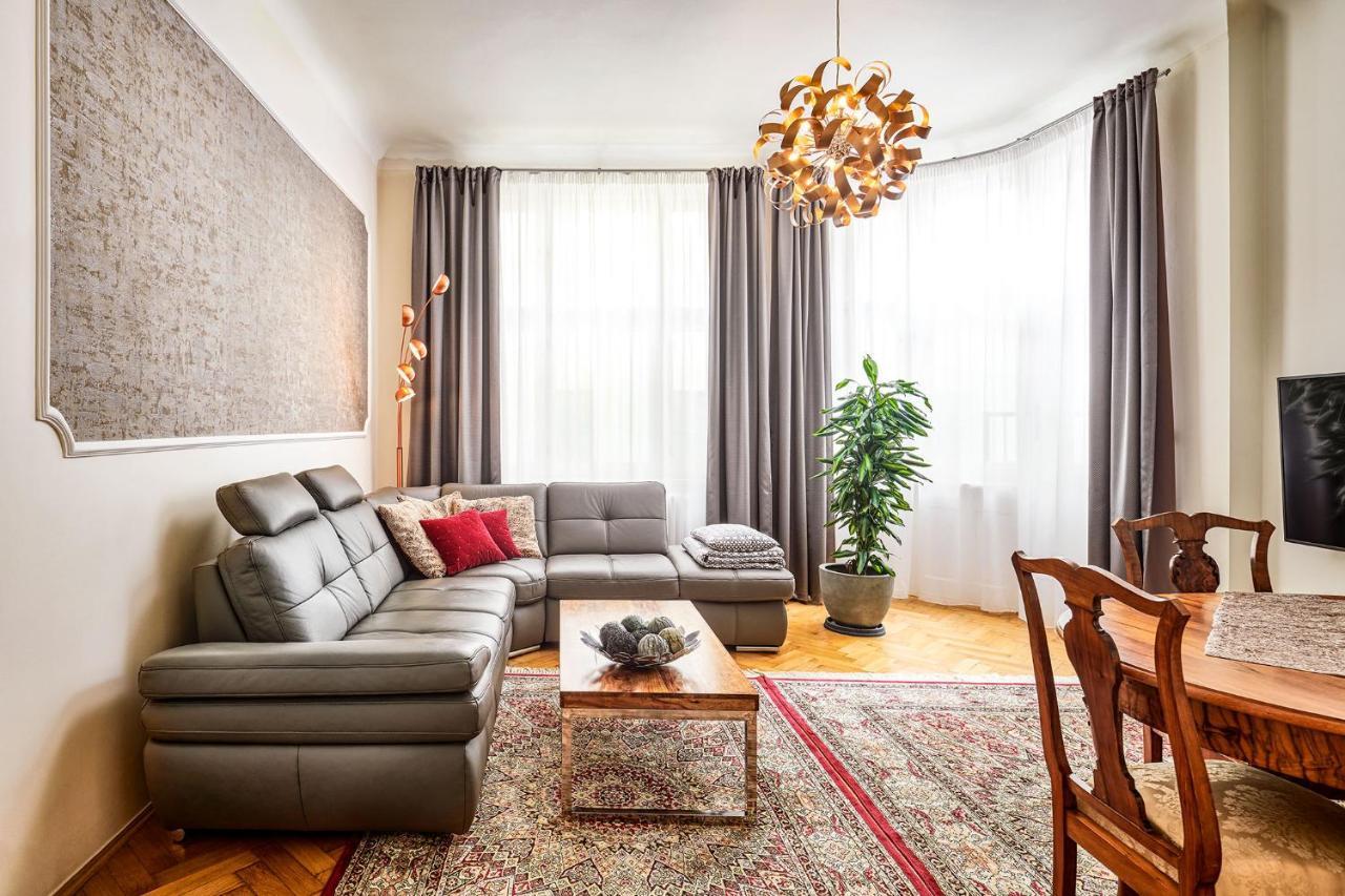 Pragueone Apartment,a/c,terrace Lägenhet