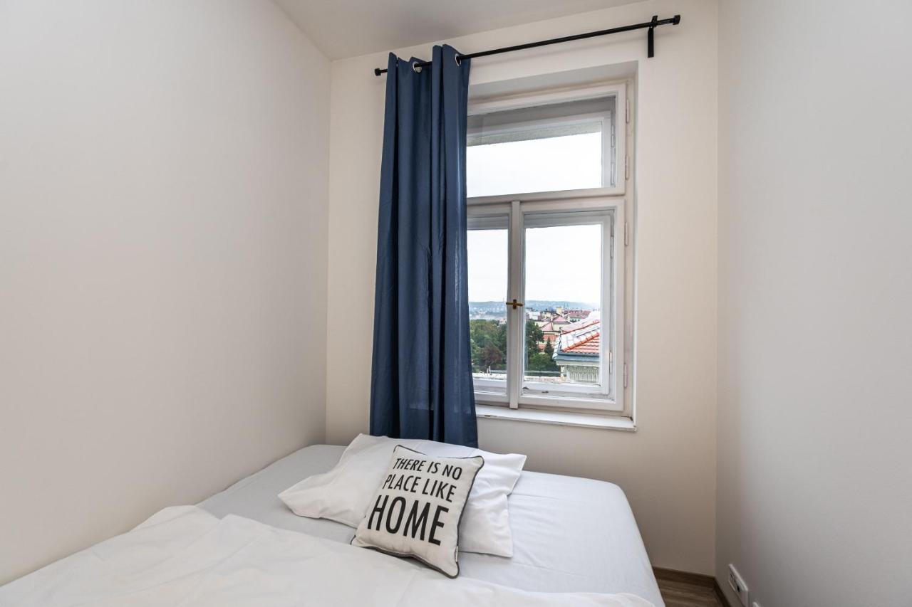 Americka 8 Apartment