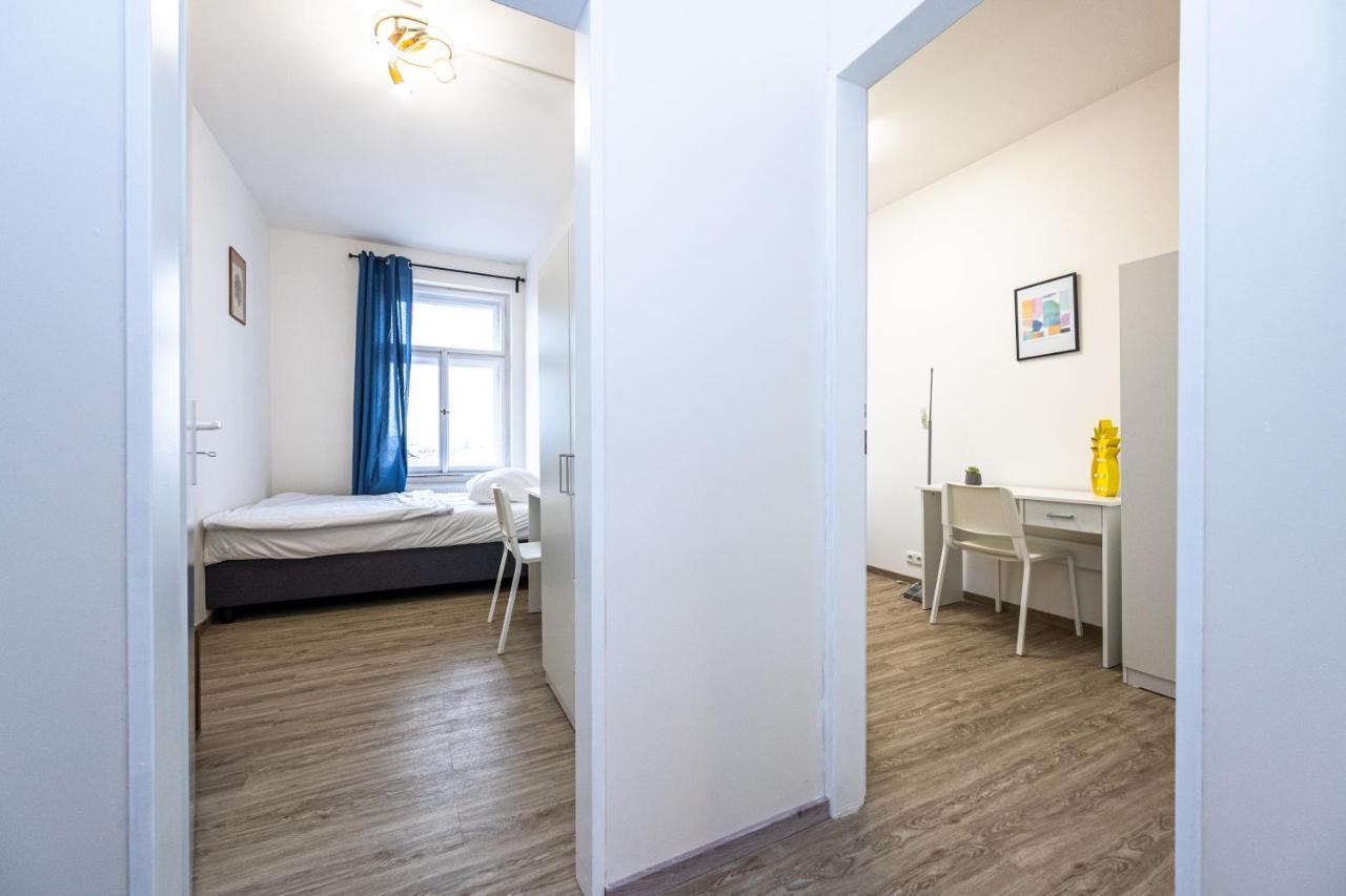 Apartment Americka 8 *