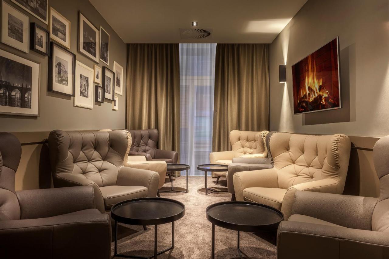 Avenue Legerova 19 Apartment *