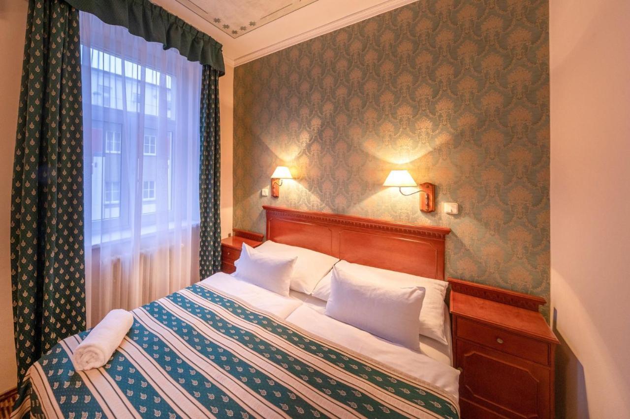 Hotell Meteor Plaza