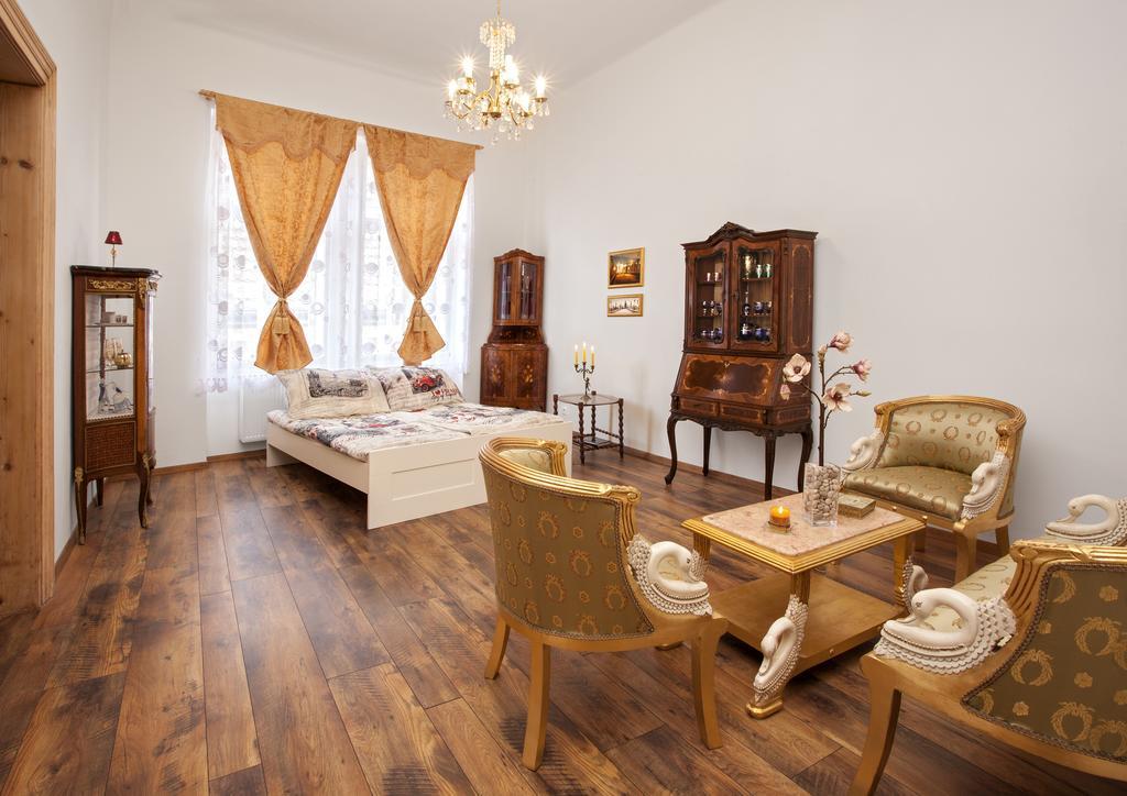 Empire Apartment Prag