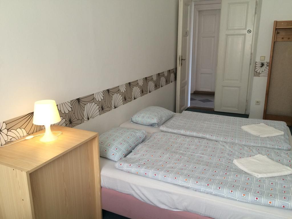 Hotell Charles Square