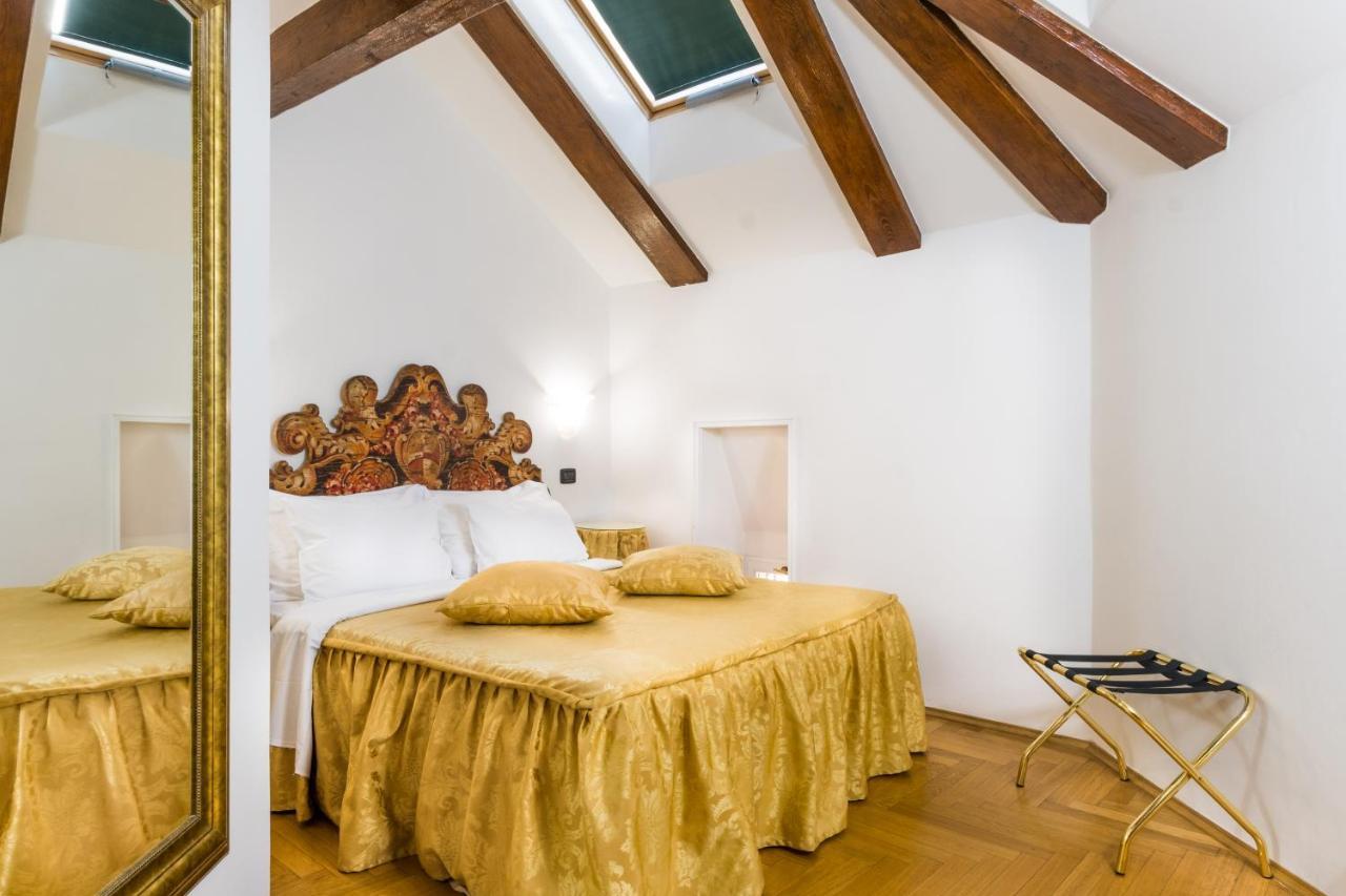 Hotell Charles Bridge Palace 4*